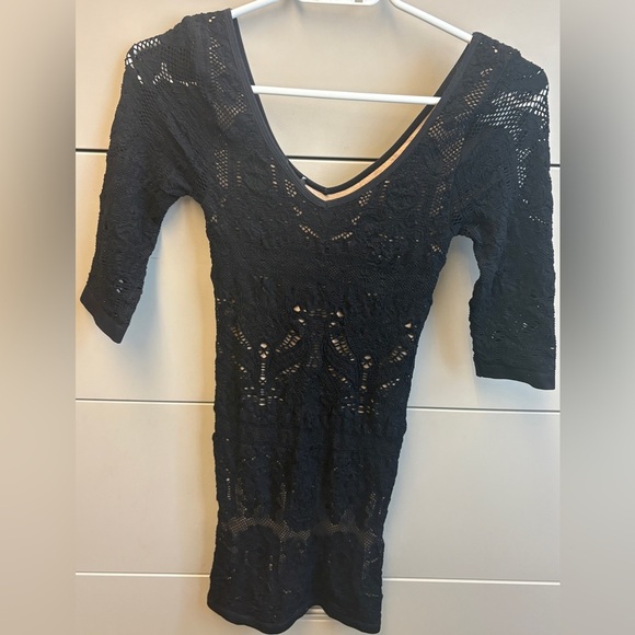 Bebe Black Tan Bodycon above the knee Dress Scoop Neck 3/4 Sleeves size Small - Picture 2 of 9